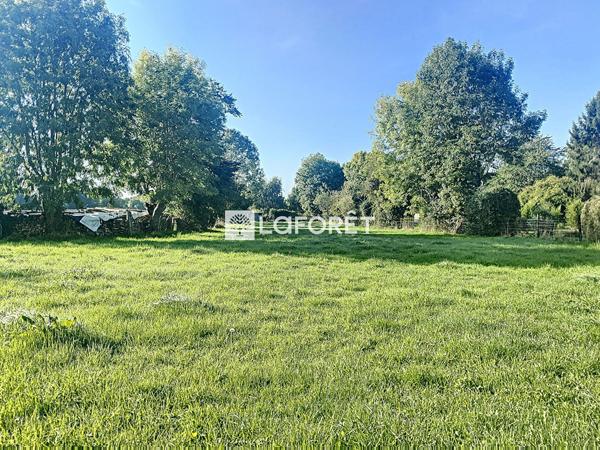 Achat terrain près de Montfort-sur-Risle - 2095 m² - 43 900 €