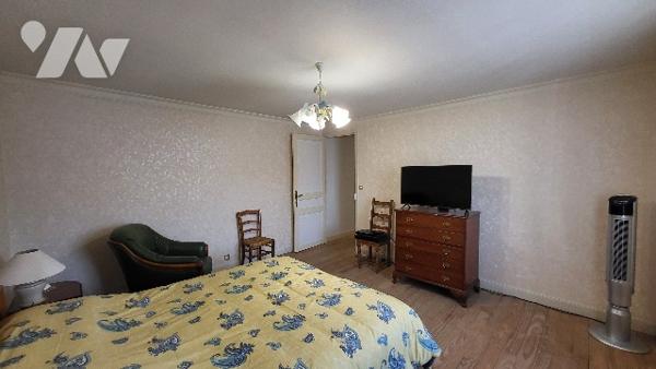 Maison et dépendances à Chouilly