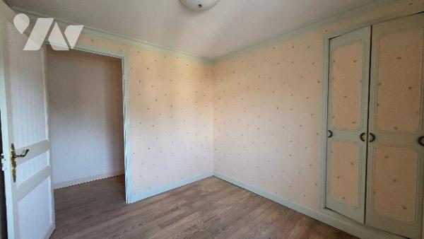 Maison et dépendances à Chouilly