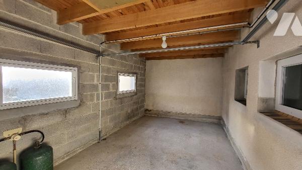 Maison et dépendances à Chouilly