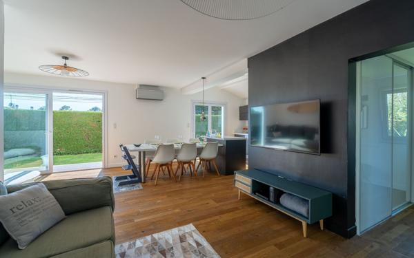 Maison à vendre    4 pièces •  Biscarrosse