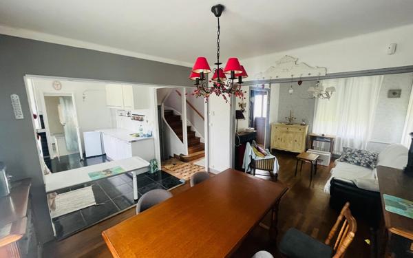 Maison à vendre    6 pièces •  Laon