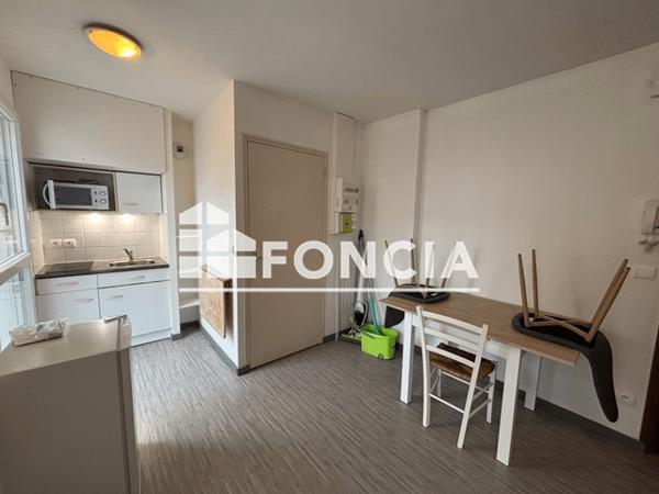 Location Studio meublé 17.8 m² - 34 RUE MARCELLIN BERTHELOT La Roche Sur Yon 85000