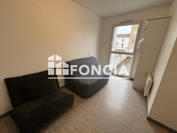 Location Studio meublé 17.8 m² - 34 RUE MARCELLIN BERTHELOT La Roche Sur Yon 85000