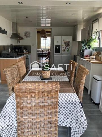 Maison familiale au calme avec grand jardin arboré