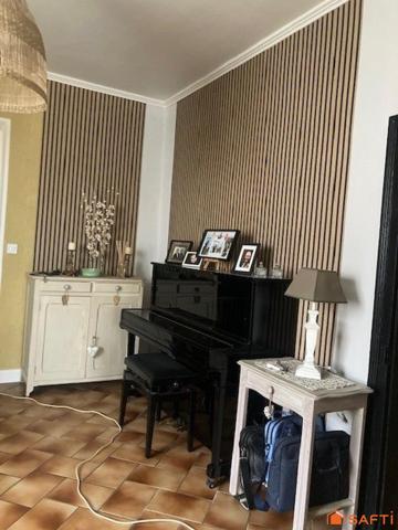 Maison familiale au calme avec grand jardin arboré