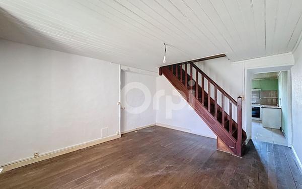 Maison à louer    2 pièces •  Bricon