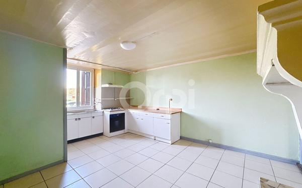 Maison à louer    2 pièces •  Bricon