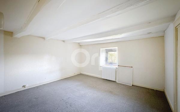 Maison à louer    2 pièces •  Bricon