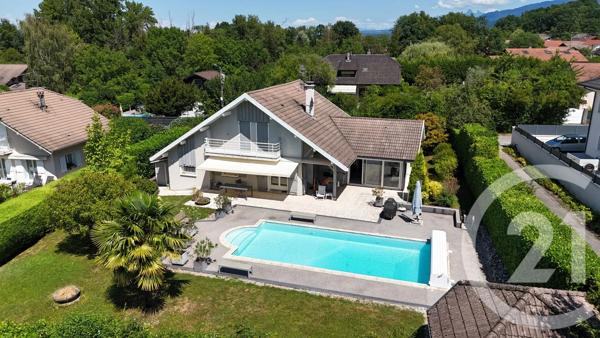 Maison à vendre  6 pièces - 147,20 m 2   PERRIGNIER  - 74