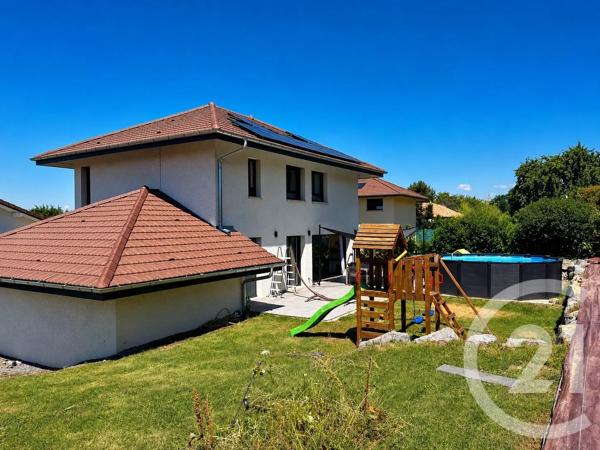 Maison à vendre  6 pièces - 147,20 m 2   PERRIGNIER  - 74