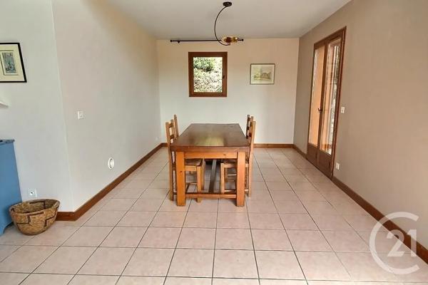 Maison à vendre  6 pièces - 147,20 m 2   PERRIGNIER  - 74