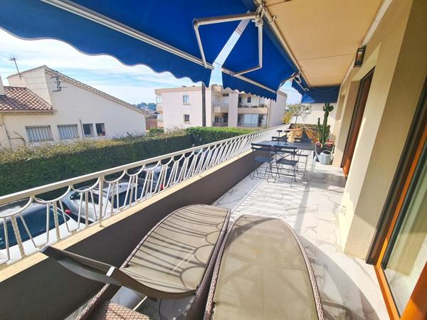 Appartement T4 SANARY- A DEUX PAS DU PORT