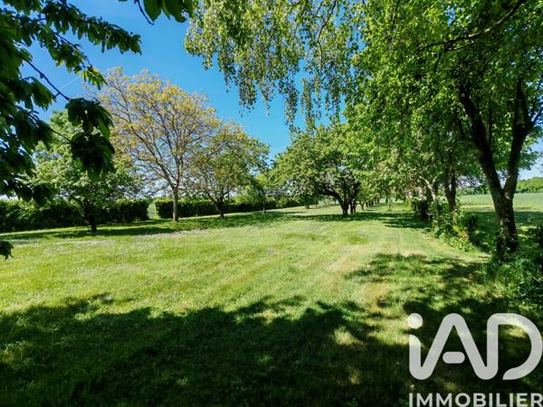 Maison à vendre 6 pièces 188,8 m² Villefagnan