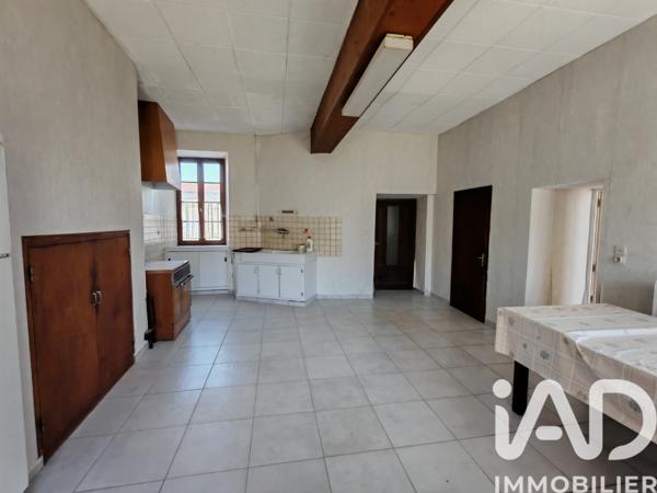 Maison à vendre 6 pièces 188,8 m² Villefagnan