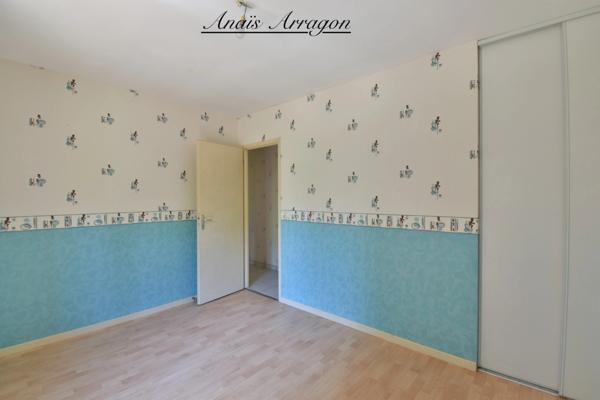 Maison à vendre 4 pièces ()