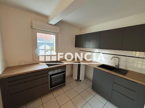 Location Appartement 3 pièces 68.42 m² - 62 RUE DU PLESSIS La Riche 37520