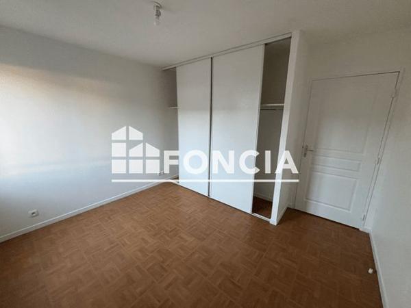 Location Appartement 3 pièces 68.42 m² - 62 RUE DU PLESSIS La Riche 37520