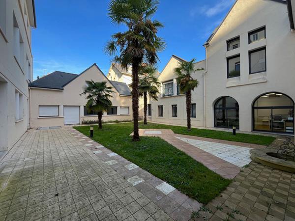 Bel appartement T2 cocooning au coeur de Laval avec vue Mayennn et place de parking