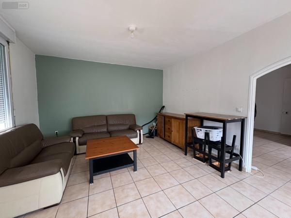 Maison de ville à louer à Gruchet-le-Valasse en Seine-Maritime (76210), ref : 1002941