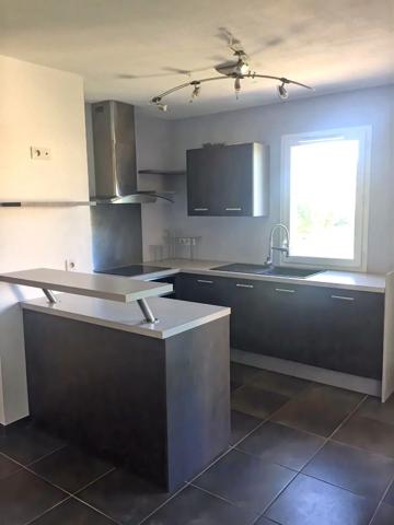 Location Appartement 3 pièces 60 m2 à Pourrières