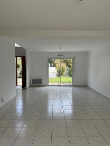 Maison à vendre 5 pièces LARMOR PLAGE (56)