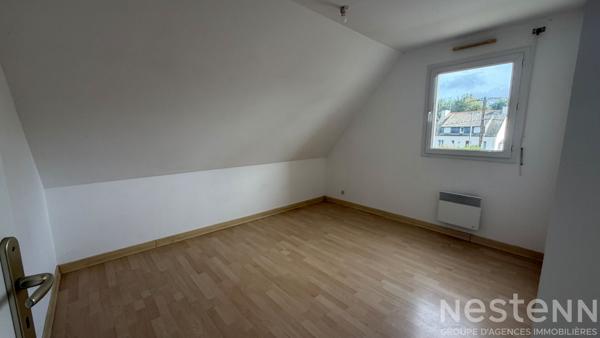 Maison à vendre à PLOEMEL, environnement calme à 2km du bourg avec 4 chambres