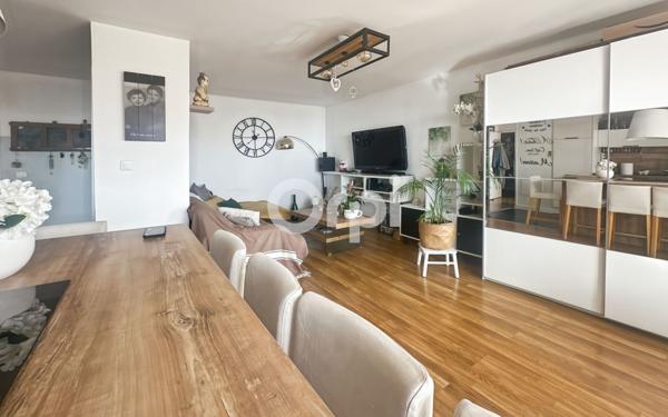 Appartement à vendre    1 pièce • 48,73 m2 Nice