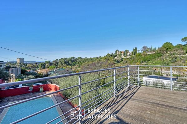Villa avec olivette, vue panoramique et grand terrain