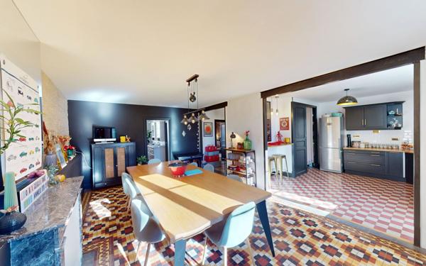 Maison à vendre    5 pièces • 210 m2 Castelnaudary