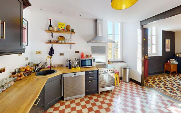 Maison à vendre    5 pièces • 210 m2 Castelnaudary