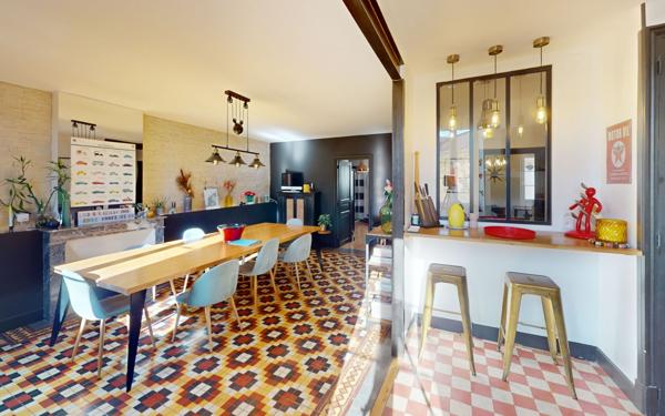 Maison à vendre    5 pièces • 210 m2 Castelnaudary