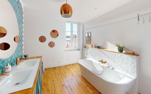 Maison à vendre    5 pièces • 210 m2 Castelnaudary