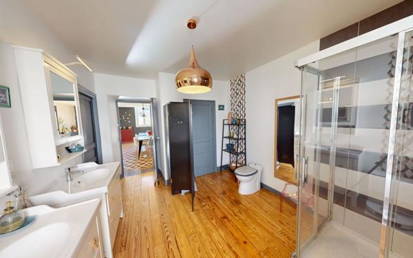 Maison à vendre    5 pièces • 210 m2 Castelnaudary