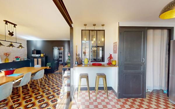 Maison à vendre    5 pièces • 210 m2 Castelnaudary