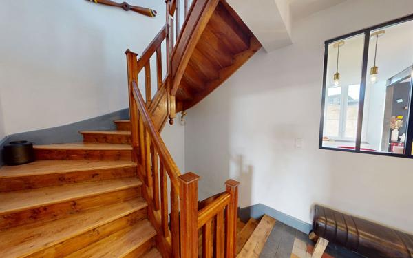 Maison à vendre    5 pièces • 210 m2 Castelnaudary