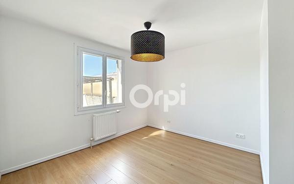 Maison à vendre    4 pièces • 86 m2 La Fare-les-Oliviers