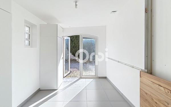 Maison à vendre    4 pièces • 86 m2 La Fare-les-Oliviers