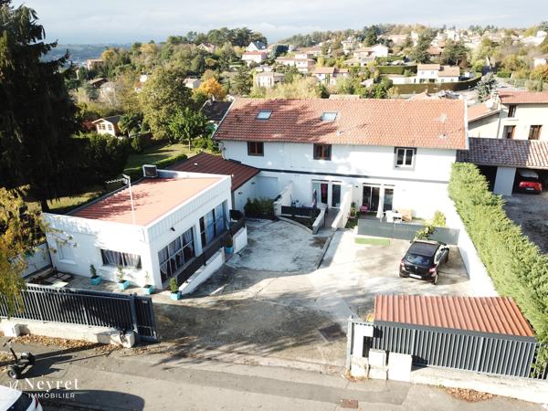 A ne pas rater !!! T2 de 44,43 m² avec stationnement privatif dans petite copropriété de 6 lots sécurisée,