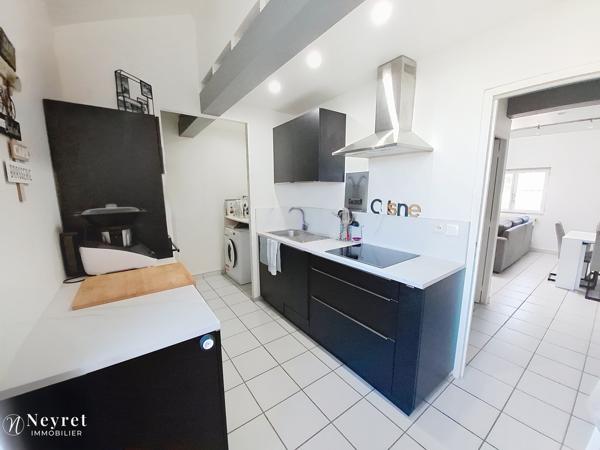 A ne pas rater !!! T2 de 44,43 m² avec stationnement privatif dans petite copropriété de 6 lots sécurisée,