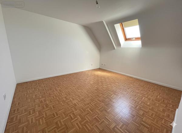 Maison à louer à Bais en Ille-et-Vilaine (35680), ref : 118/1028