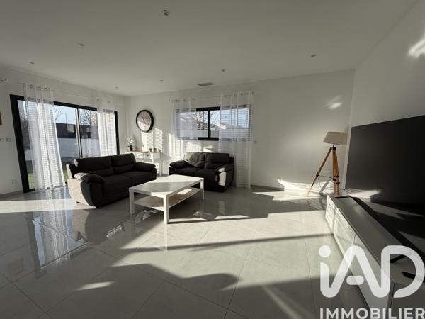 Maison à vendre 5 pièces 108 m² Sauvian