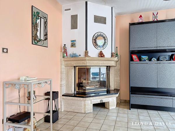 Plain-pied T4-5 sur 1000m² de terrain paysagé