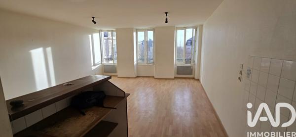 Immeuble à vendre 291 m² Ruffec