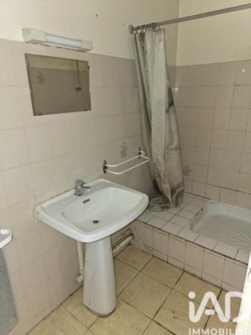 Immeuble à vendre 291 m² Ruffec