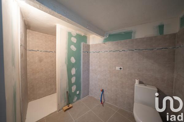 Maison de village 3 pièces de 70 m² à Alissas (07210)