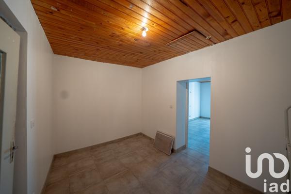 Maison de village 3 pièces de 70 m² à Alissas (07210)