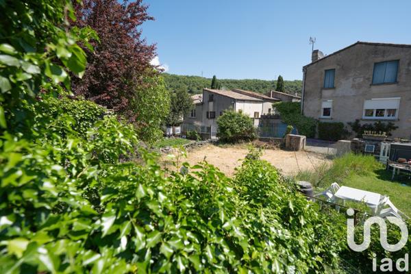 Maison de village 3 pièces de 70 m² à Alissas (07210)