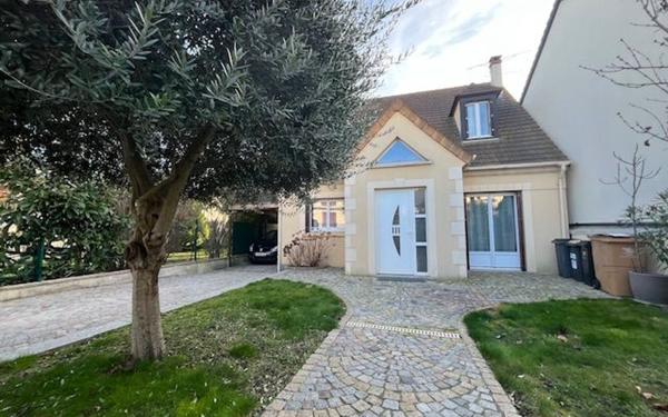 Maison à vendre    5 pièces • 102,37 m2 Gagny