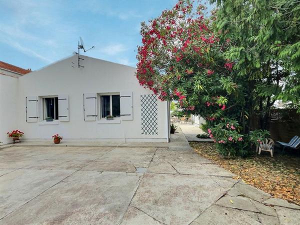 17480 - Maison de Charme 120 m2 - 4 pièce(s) - Le Château d'Oléron -